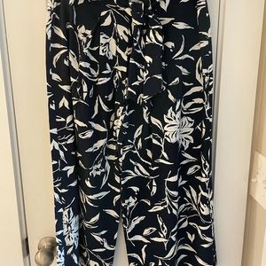 J.O.A. Wide legged Cropped Pant